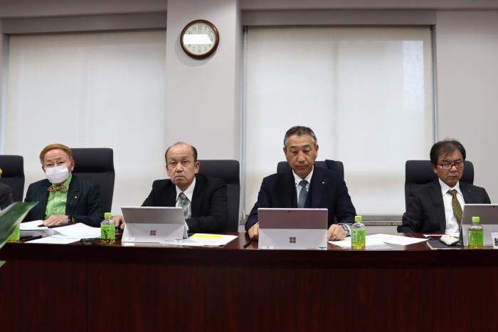 総務委員会