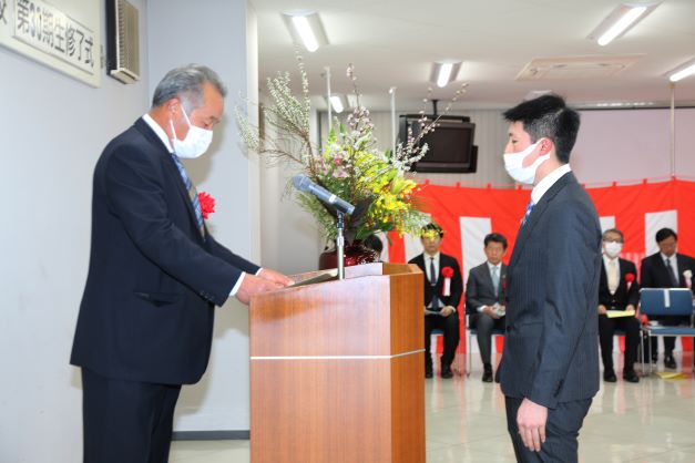 　　名古屋市上下水道局長賞  䯨 寿夫さん　　（宝工業㈱）