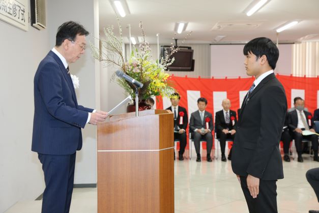 　　愛知県職業能力開発協会 会長賞　　　　　板倉 新之助さん（日新工業㈱）