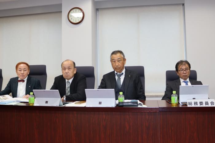 総務委員会