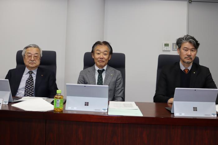 総務委員会